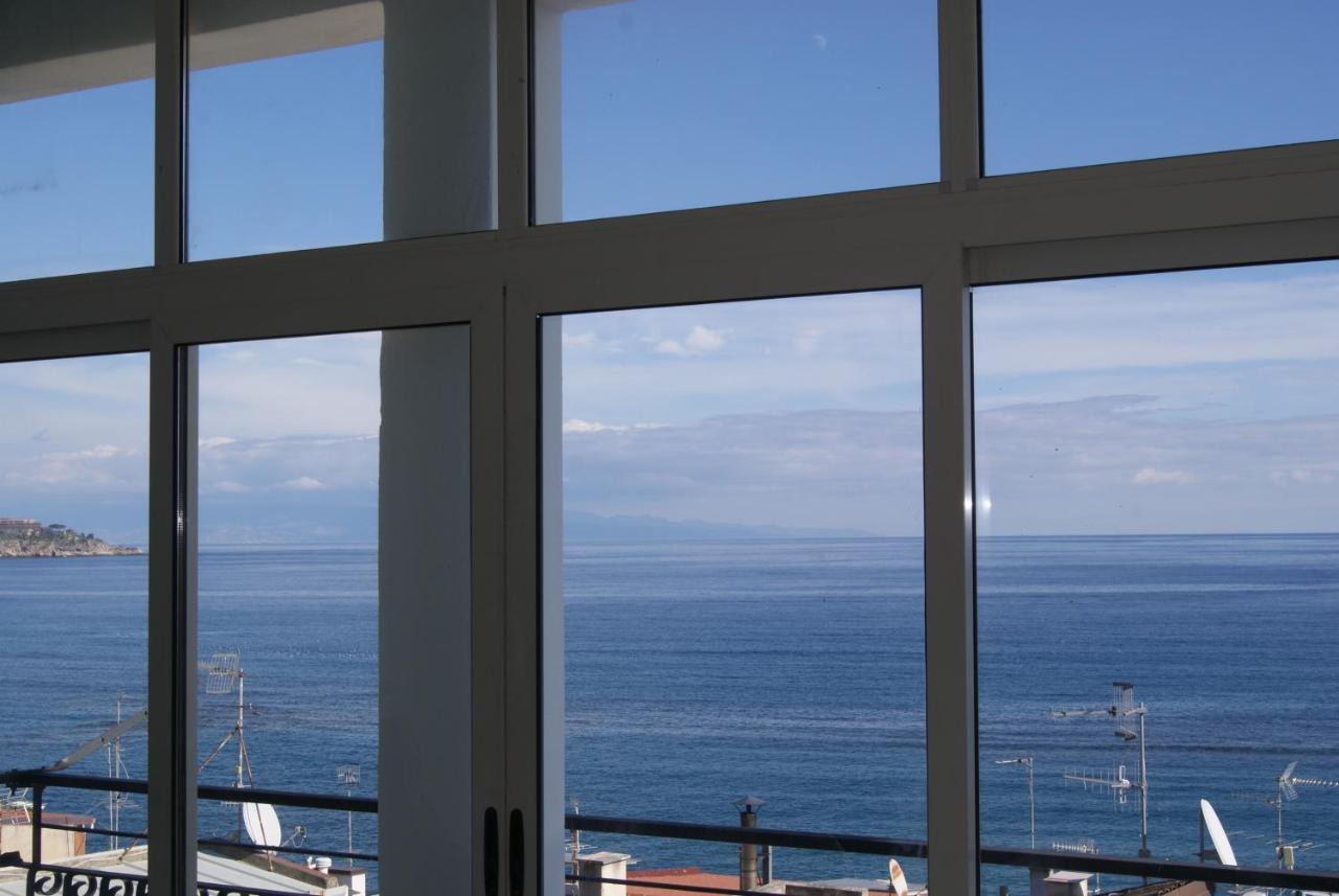 Donna Sicilia 2 Leilighet Giardini Naxos Eksteriør bilde